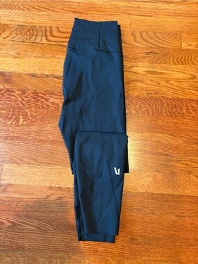 Vuori High waisted Black leggings Medium